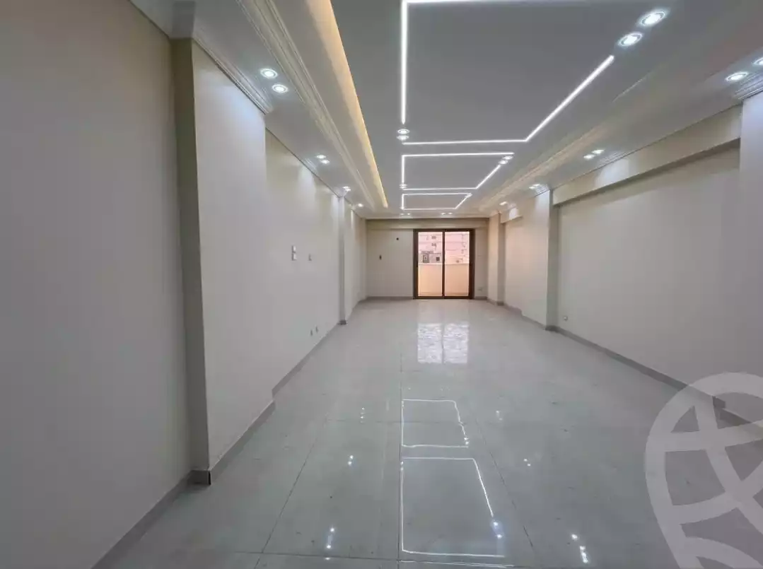https://aqarmap.com.eg/ar/listing/6762952-for-sale-alexandria-camp-cesar-port-said-street