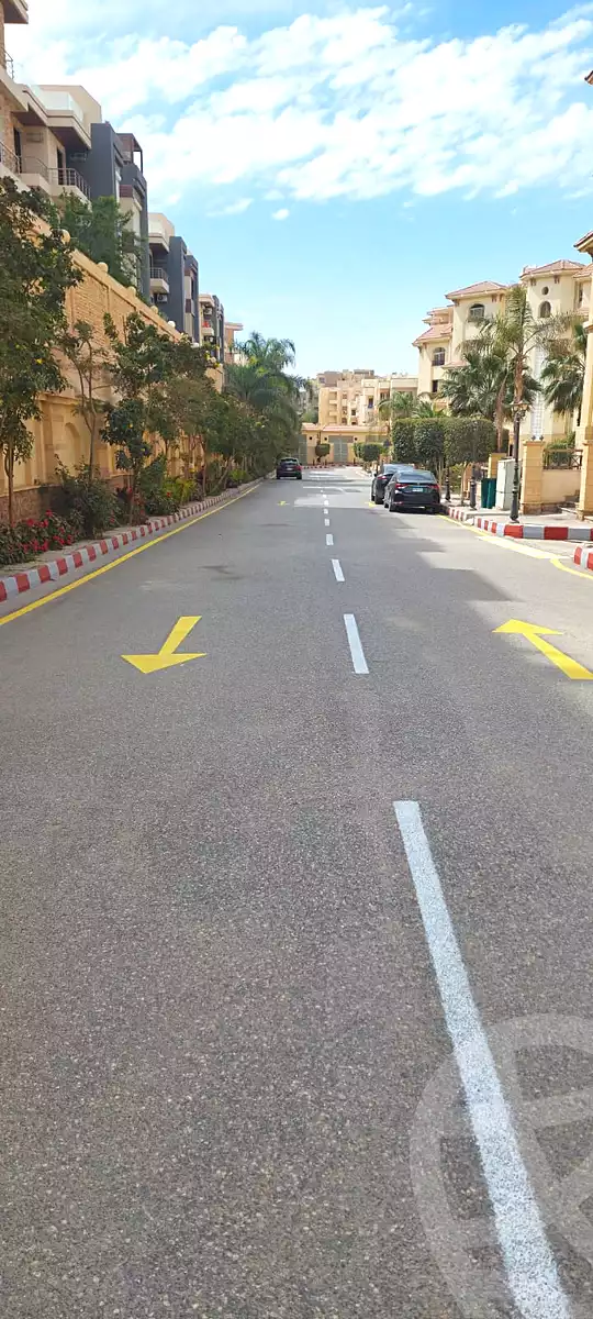 https://aqarmap.com.eg/en/listing/6762958-for-sale-cairo-new-cairo-compounds-mrfl-syty