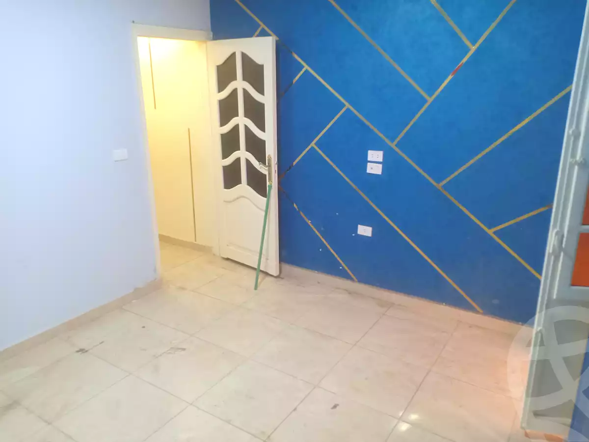 https://aqarmap.com.eg/en/listing/6763130-for-sale-qalyubia-shubra-el-khaima-el-shareaa-el-gadid-st