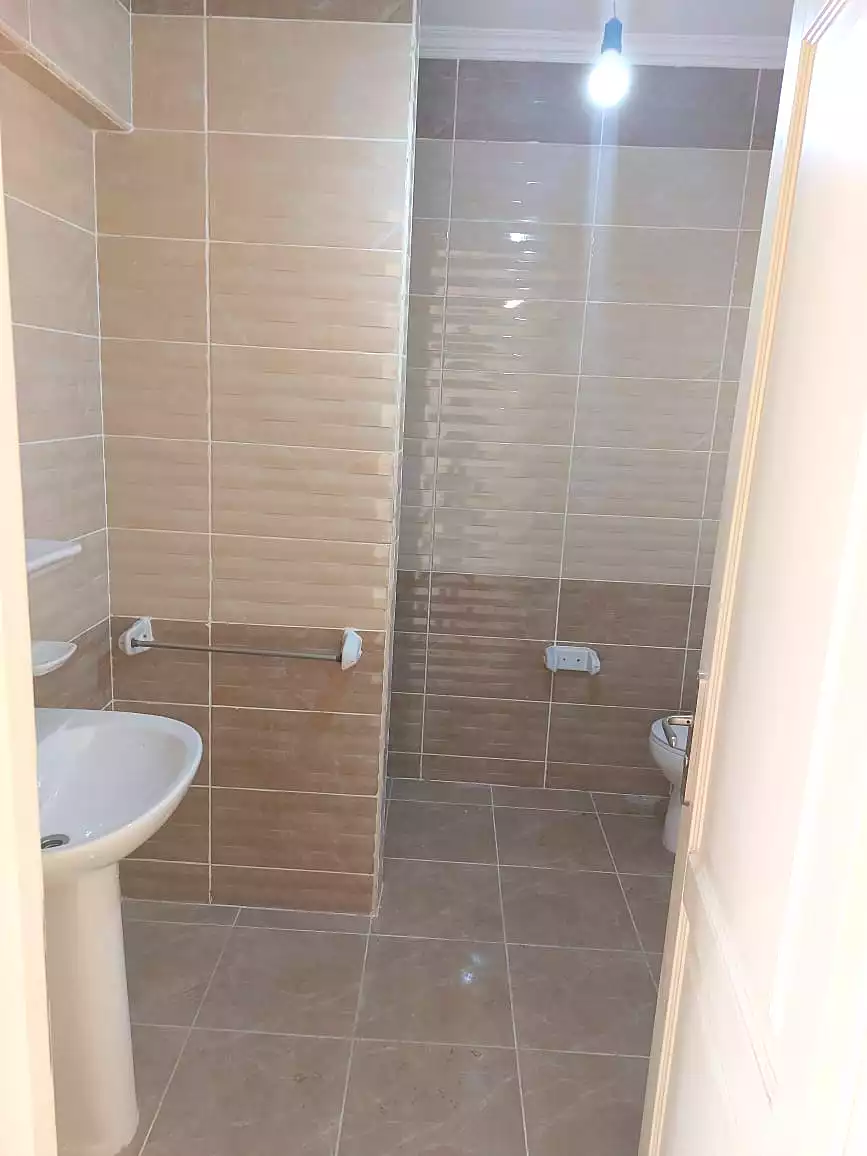 https://aqarmap.com.eg/ar/listing/6763475-for-sale-cairo-new-cairo-madinaty-fifteenth-zone-buildings-madinaty-b-15