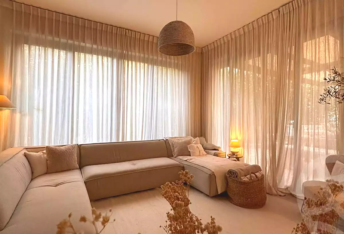 https://aqarmap.com.eg/ar/listing/6763478-for-sale-cairo-el-sheikh-zayed-city-compounds-kmbwnd-fyldj-wyst-dr-llttwyr