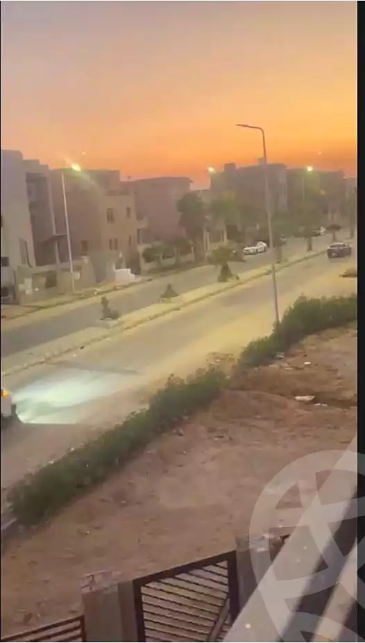 https://aqarmap.com.eg/en/listing/6764196-for-sale-cairo-el-shorouk-h-lnd