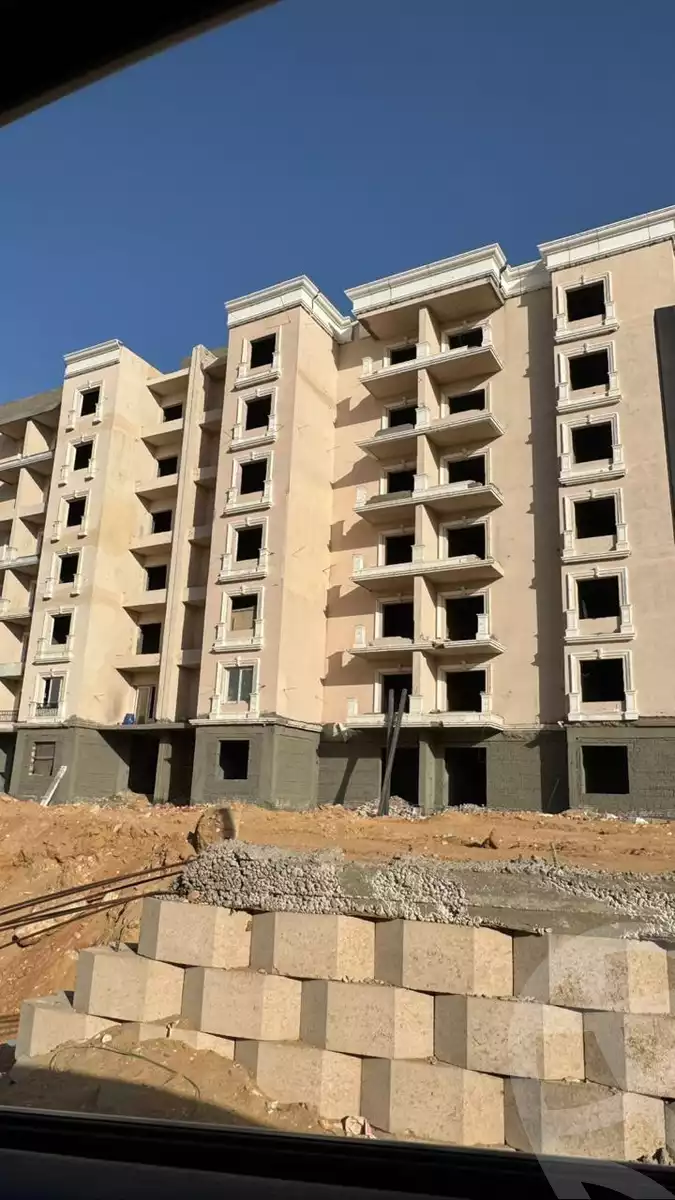 https://aqarmap.com.eg/ar/listing/6764403-for-sale-cairo-new-cairo-compounds-mayan-compound-stm