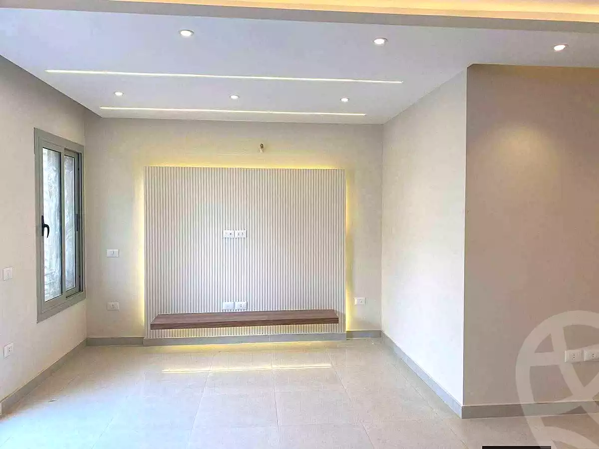 https://aqarmap.com.eg/ar/listing/6764284-for-sale-cairo-new-administrative-capital-r8-de-joya-4-compound-taj-misr