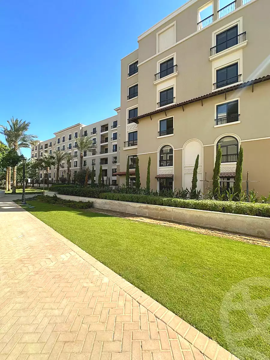 https://aqarmap.com.eg/ar/listing/6764607-for-sale-cairo-el-sheikh-zayed-city-compounds-kmbwnd-fyldj-wyst-dr-llttwyr