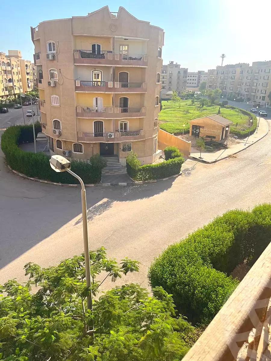 https://aqarmap.com.eg/ar/listing/6765097-for-sale-cairo-6th-of-october-el-tawsaat-el-shamalya-gamal-abd-el-naser-st
