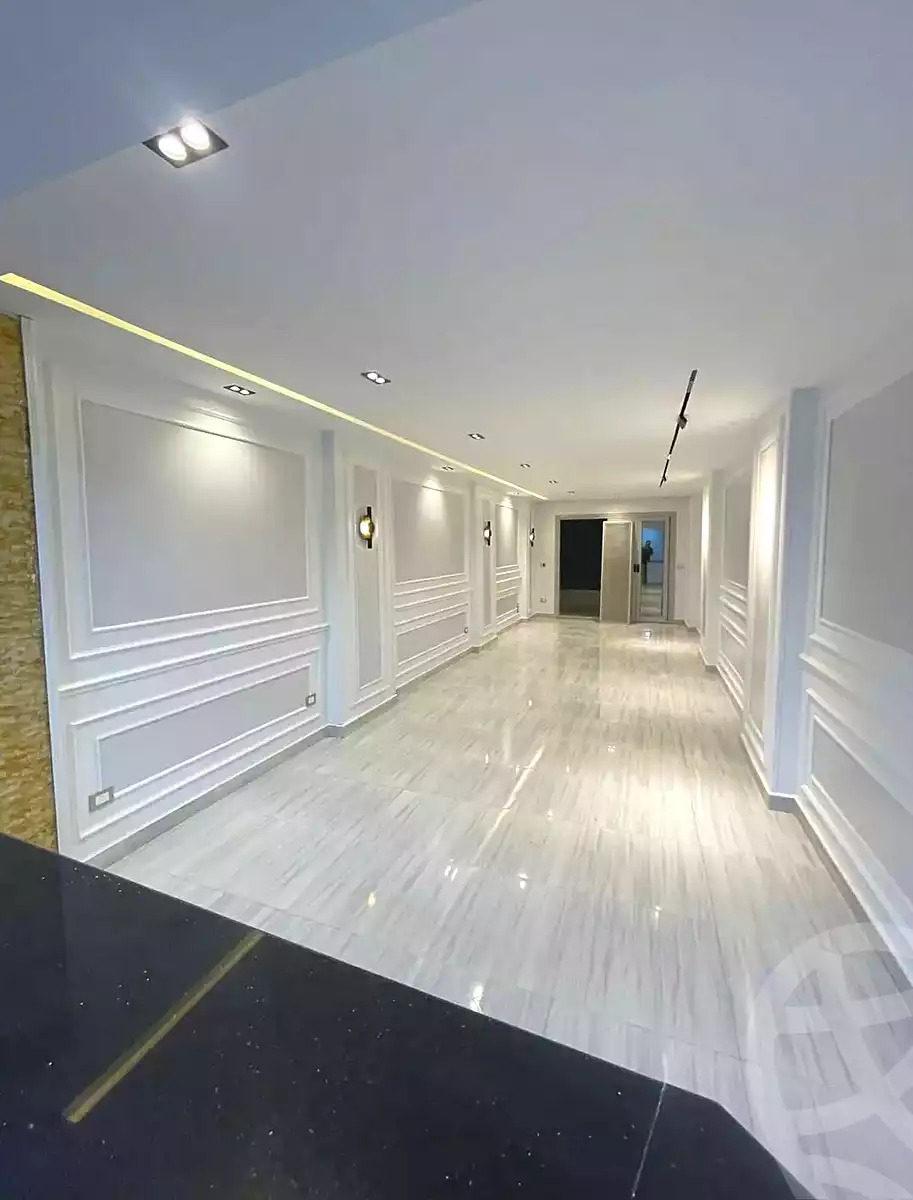 https://aqarmap.com.eg/en/listing/6765124-for-sale-alexandria-l-jmy-el-kilo-21