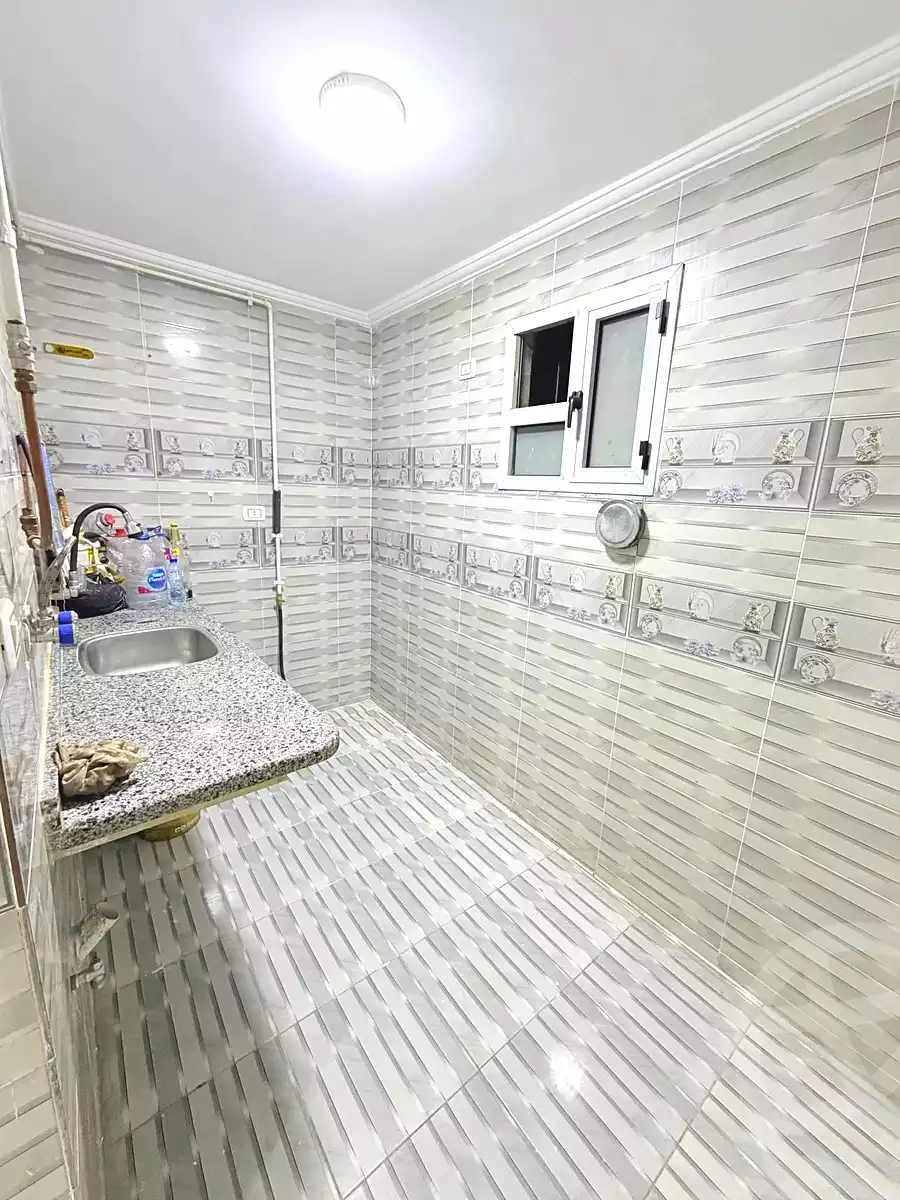 https://aqarmap.com.eg/en/listing/6765180-for-sale-alexandria-lsywf-el-falki