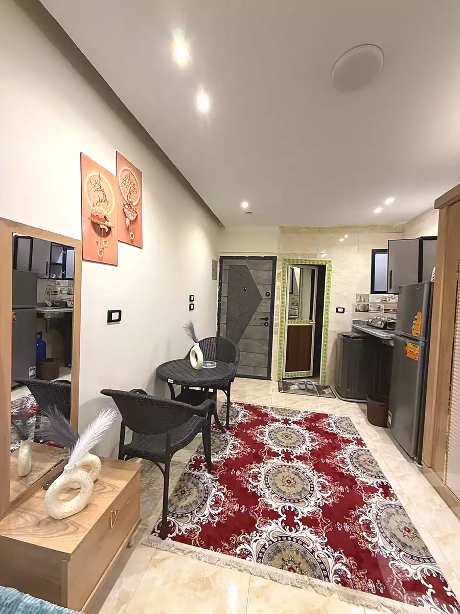 https://aqarmap.com.eg/ar/listing/6765276-for-rent-cairo-6th-of-october-el-ahyaa-neighborhood-2nd-divided-from-al-kafrawei-st