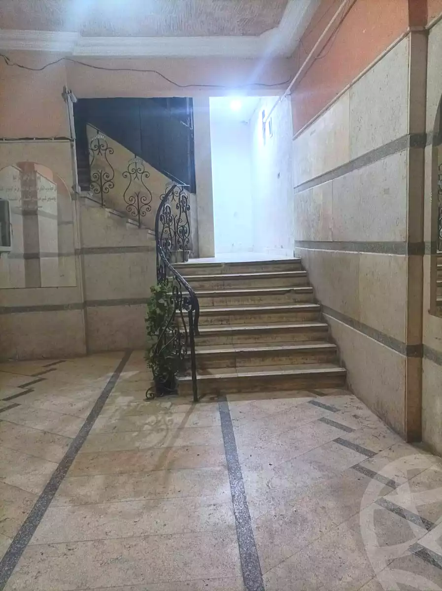 https://aqarmap.com.eg/ar/listing/6765618-for-sale-alexandria-sydy-bshr-sydy-bshr-bhry-shr-mhmwd-l-yswy