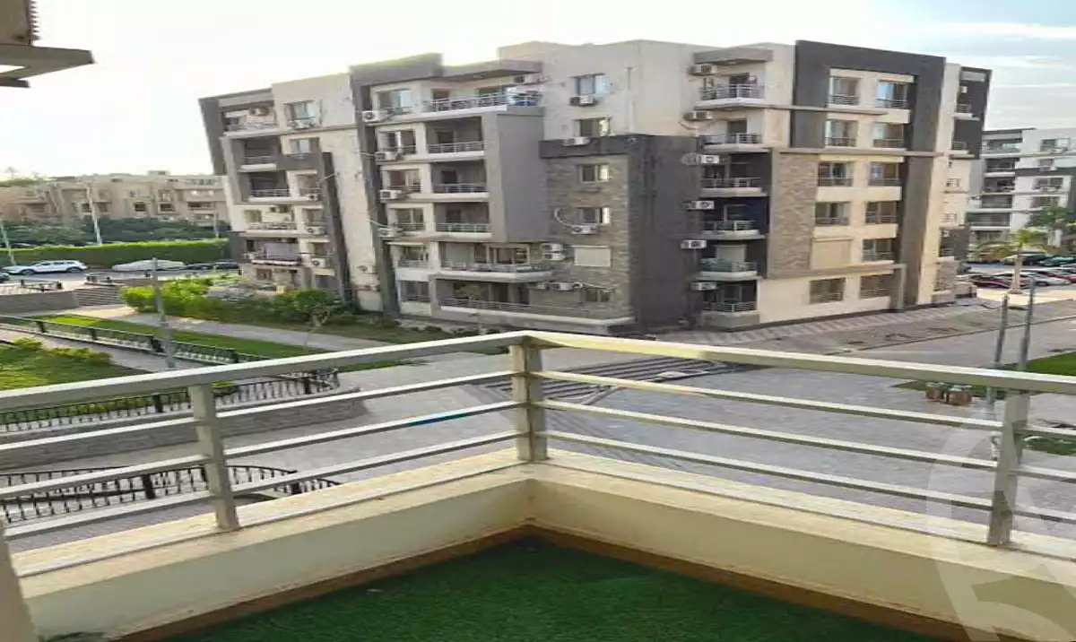 https://aqarmap.com.eg/ar/listing/6766268-for-sale-cairo-el-sheikh-zayed-city-compounds-jn-zyd