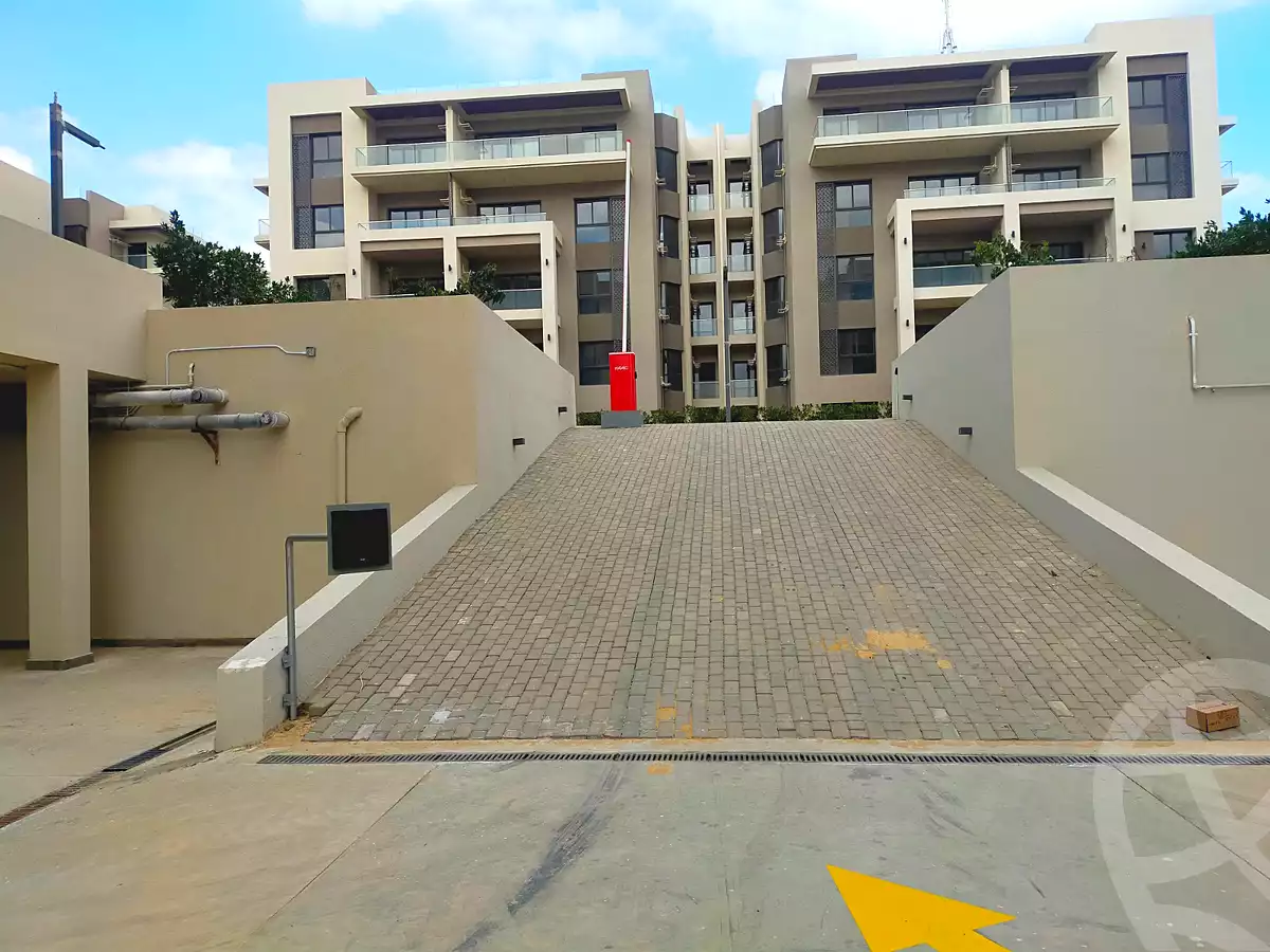 https://aqarmap.com.eg/en/listing/6766330-for-sale-cairo-new-cairo-compounds-the-address-east