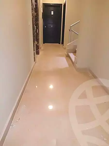 https://aqarmap.com.eg/ar/listing/6766484-for-sale-cairo-el-sheikh-zayed-city-compounds-dh-drys
