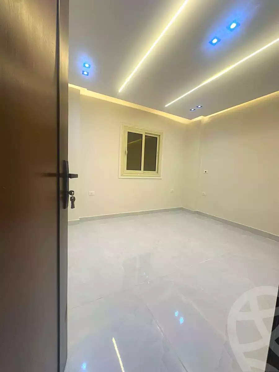 https://aqarmap.com.eg/ar/listing/6766577-for-sale-cairo-6th-of-october-el-ahyaa-neighborhood-4th-neighbourhood-2