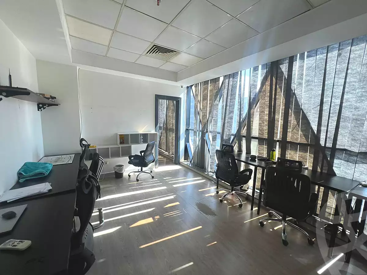 https://aqarmap.com.eg/ar/listing/6766660-for-sale-cairo-new-cairo-compounds-kyrw-byzns-blz-btr-hwm-llttwyr