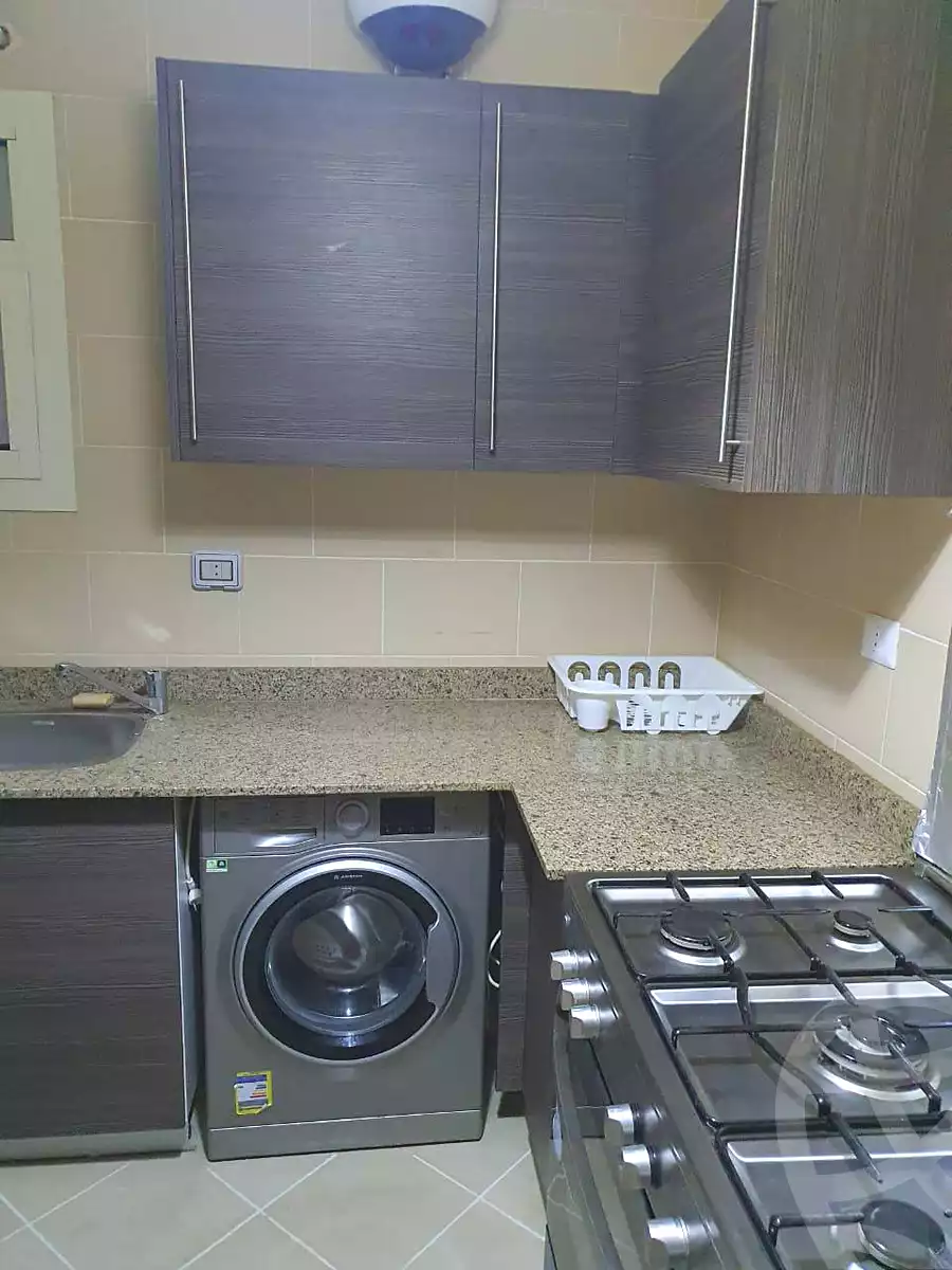 https://aqarmap.com.eg/ar/listing/6766908-for-sale-cairo-el-sheikh-zayed-city-compounds-dh-drys