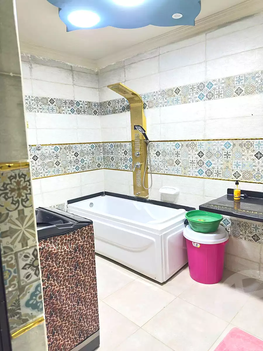 https://aqarmap.com.eg/ar/listing/6766955-for-sale-alexandria-l-jmy-lbytsh-bianchiii-el-arbaeen-st