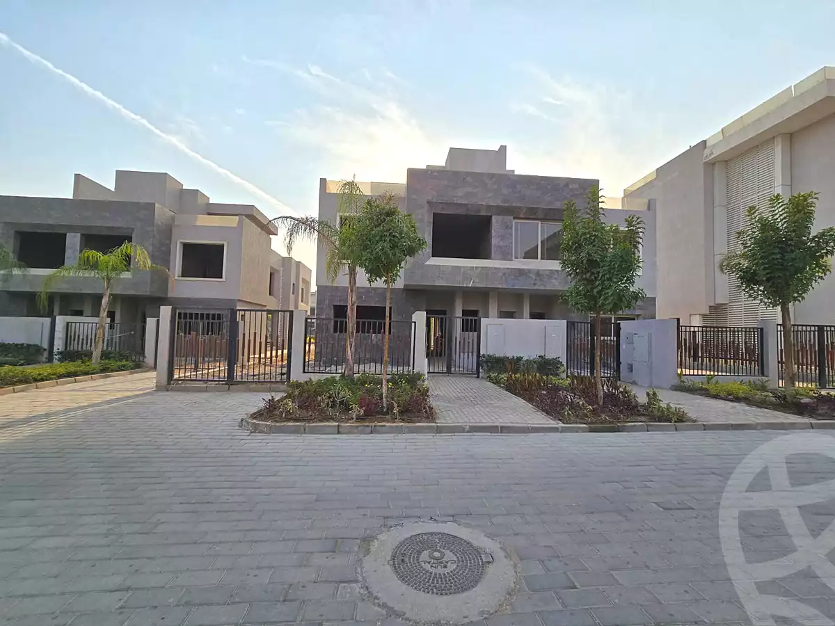 https://aqarmap.com.eg/en/listing/6767007-for-sale-cairo-6th-of-october-hadaeq-october-kmbwnd-fy-hdyq-ktwbr-sun-capital