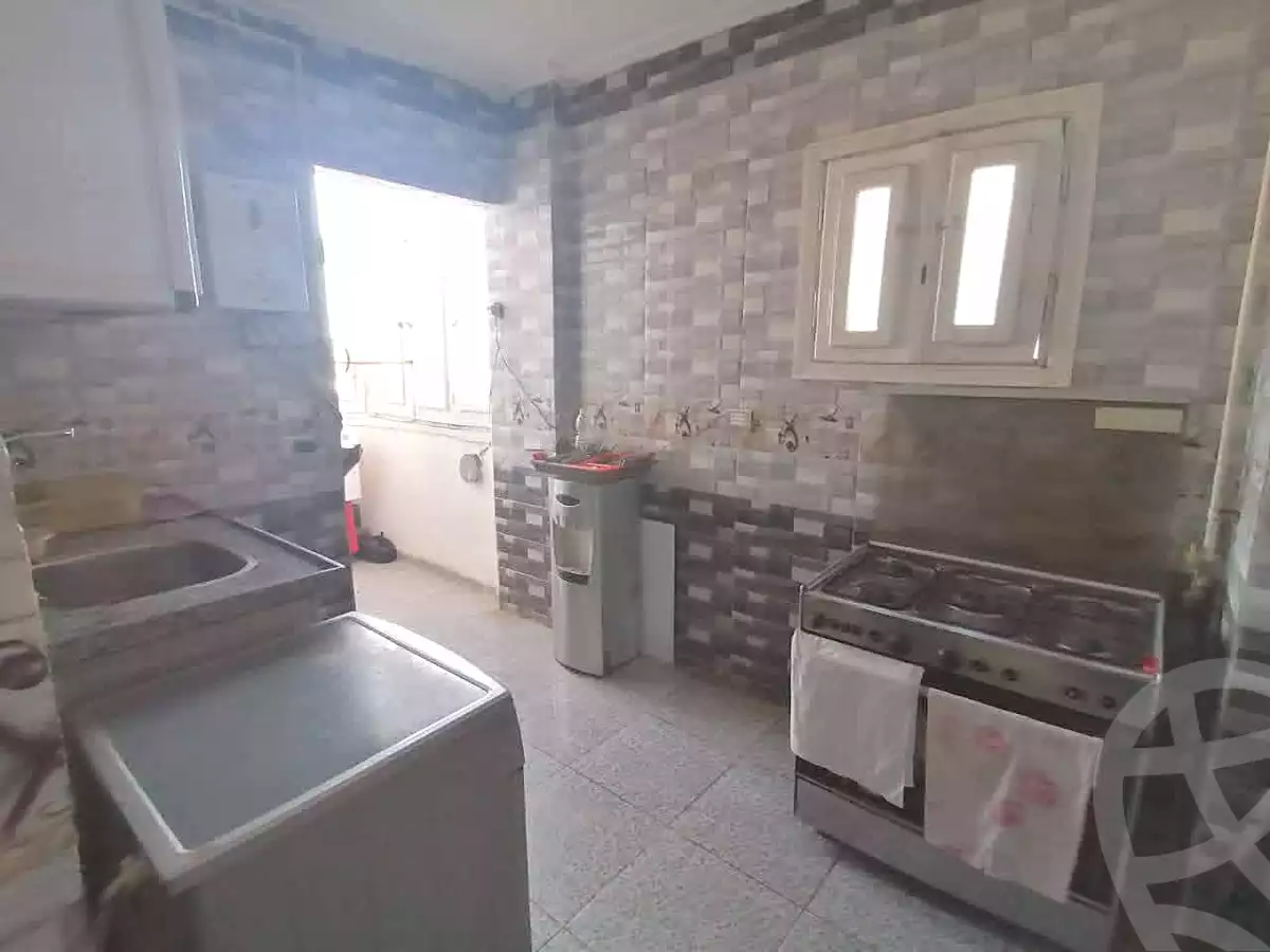 https://aqarmap.com.eg/ar/listing/6767035-for-sale-alexandria-l-jmy-lbytsh-al-nouqrashi-st