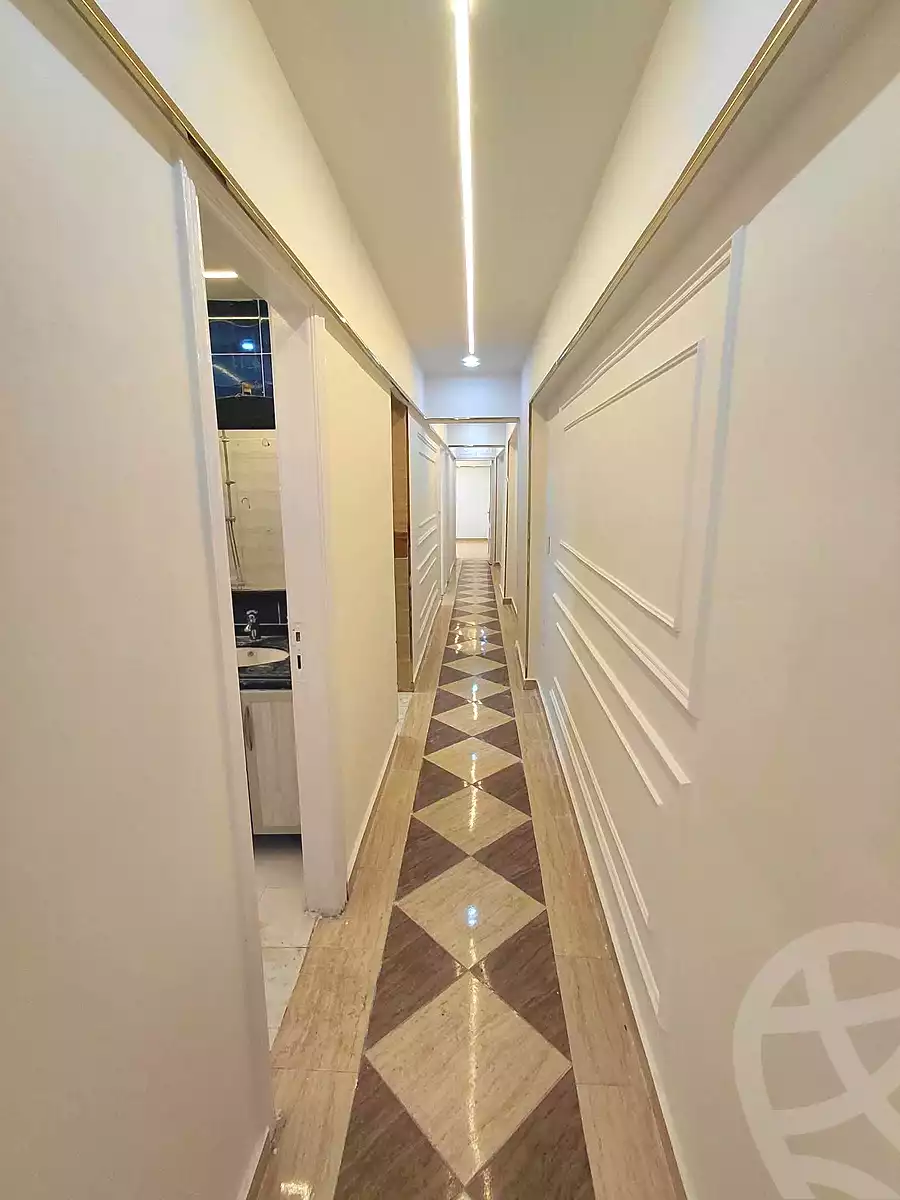 https://aqarmap.com.eg/ar/listing/6767598-for-sale-alexandria-sydy-bshr-sydy-bshr-bhry-gamal-abd-el-nasir-st