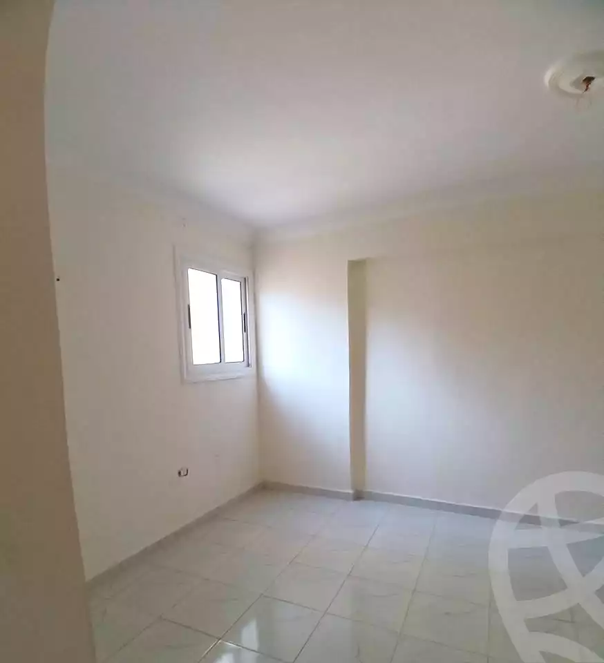 https://aqarmap.com.eg/en/listing/6767632-for-sale-alexandria-el-asafra-salman-el-farsi-st