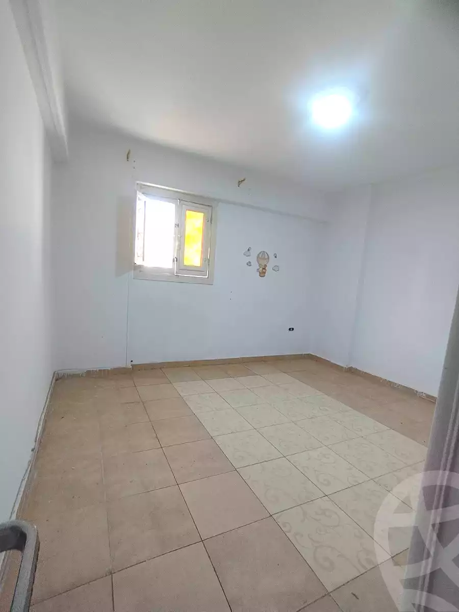 https://aqarmap.com.eg/ar/listing/6767811-for-rent-alexandria-el-asafra-l-sfr-bhry