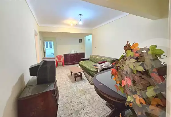 https://aqarmap.com.eg/ar/listing/6767956-for-sale-alexandria-sydy-bshr-tryq-ljysh
