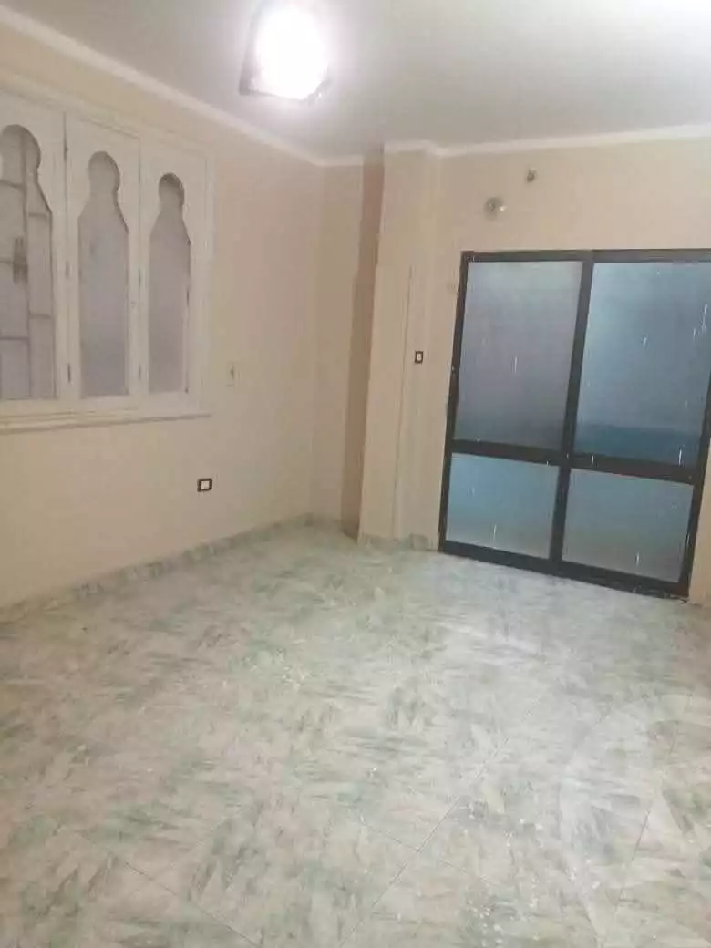 https://aqarmap.com.eg/ar/listing/6768260-for-sale-cairo-helwan-mnshy-yn-hlwn-mansour-st