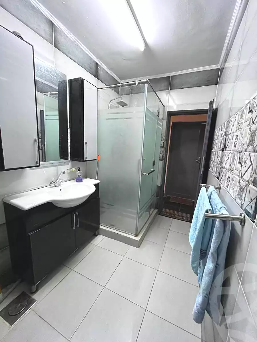 https://aqarmap.com.eg/en/listing/6768265-for-sale-cairo-helwan-mnshy-yn-hlwn-rael-st