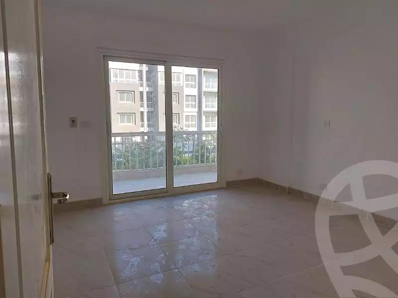 https://aqarmap.com.eg/ar/listing/6768537-for-rent-cairo-new-cairo-madinaty-tenth-zone-buildings-group-103