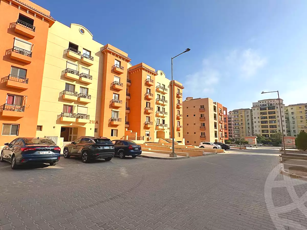 https://aqarmap.com.eg/ar/listing/6768543-for-rent-cairo-6th-of-october-compounds-dream-land-flower-resort