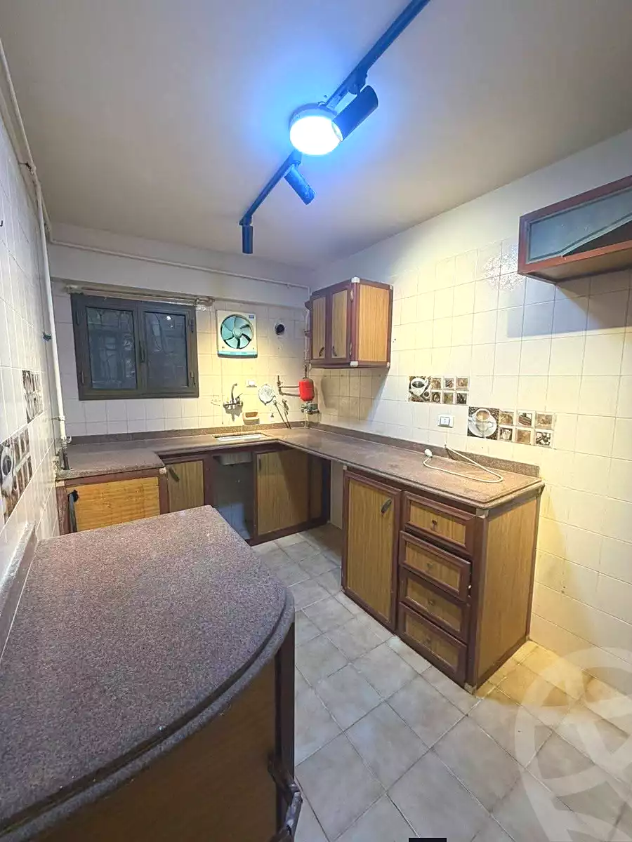 https://aqarmap.com.eg/ar/listing/6769860-for-sale-alexandria-l-jmy-lbytsh-bianchiii