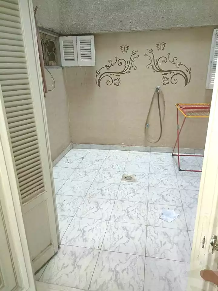 https://aqarmap.com.eg/ar/listing/6770020-for-sale-cairo-el-zaytun-lzytwn-lshrqy-toman-bai-st