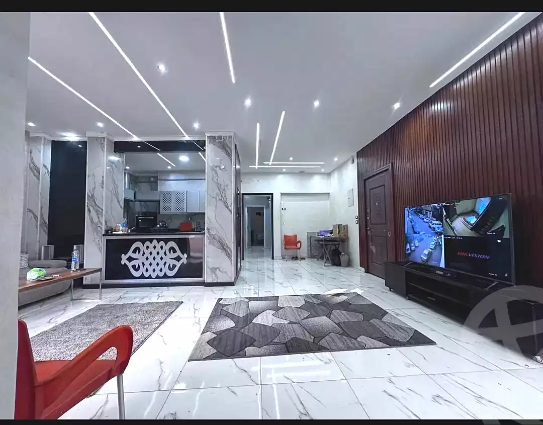https://aqarmap.com.eg/ar/listing/6770055-for-sale-cairo-ljyz-shareaa-morad  charel degol