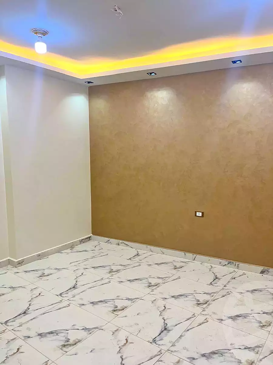 https://aqarmap.com.eg/en/listing/6770134-for-sale-cairo-helwan-hadayek-helwan-el-eshrein-st