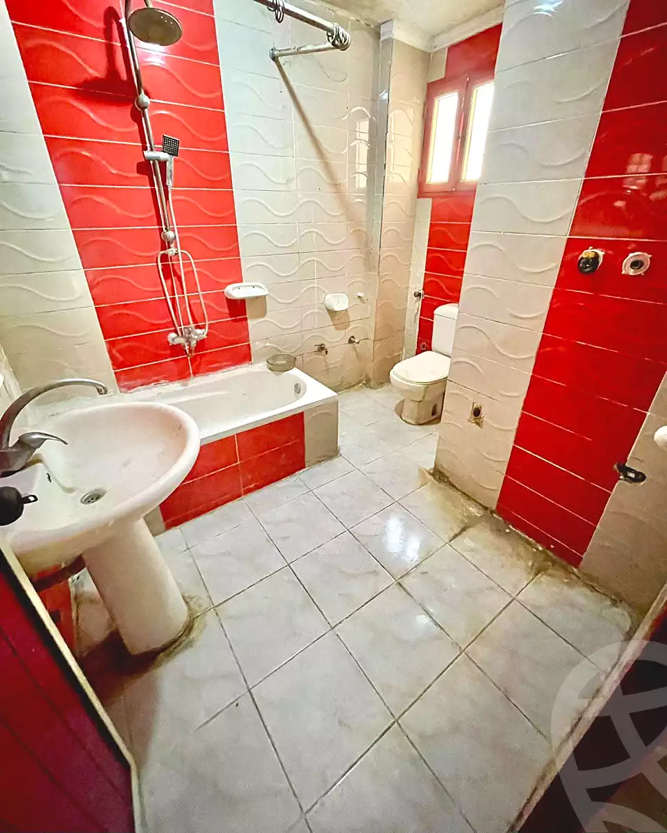 https://aqarmap.com.eg/ar/listing/6770427-for-sale-alexandria-l-jmy-lbytsh