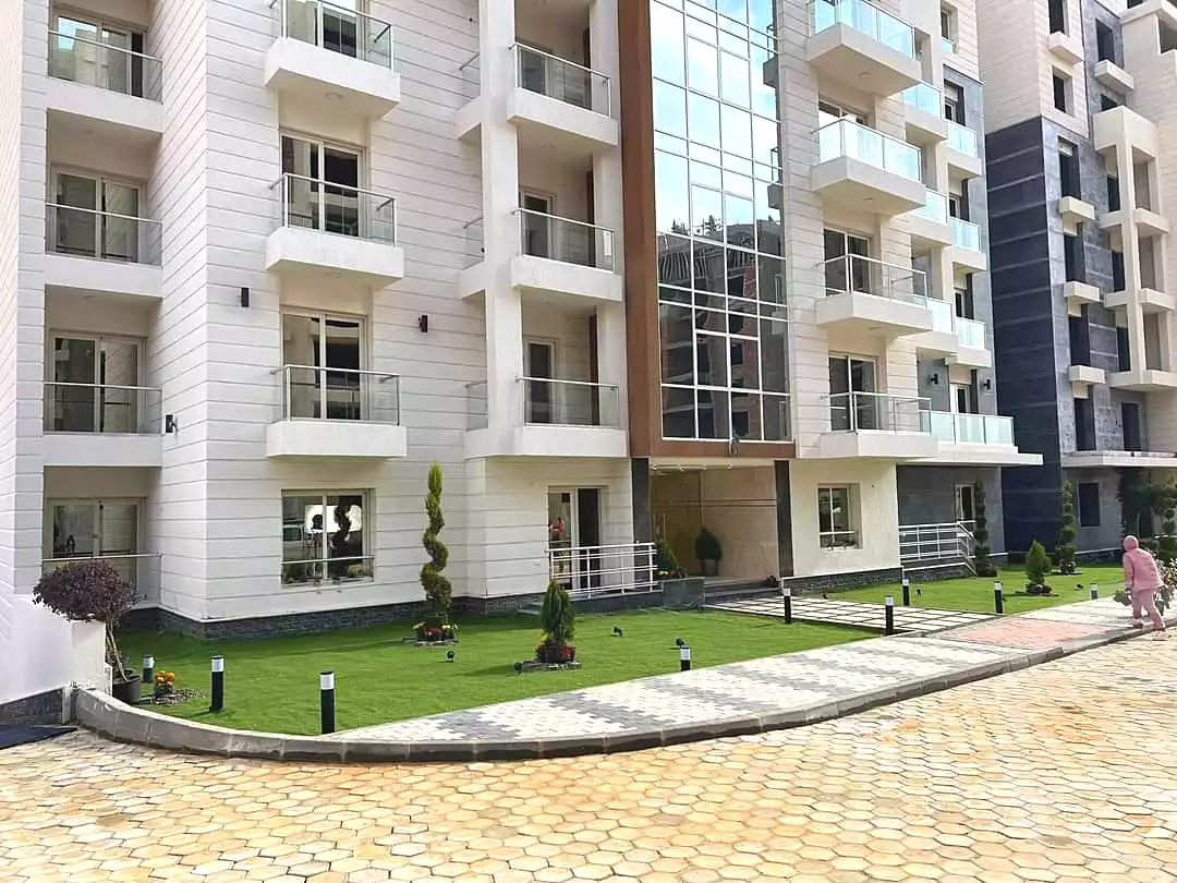 https://aqarmap.com.eg/en/listing/6770502-for-sale-cairo-new-administrative-capital-r7-oia