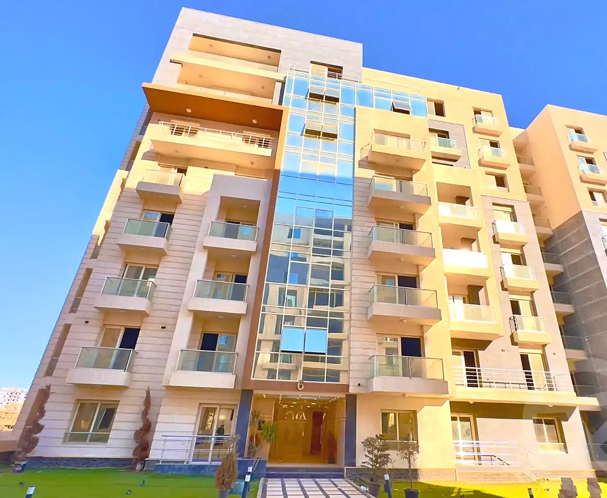 https://aqarmap.com.eg/en/listing/6770502-for-sale-cairo-new-administrative-capital-r7-oia