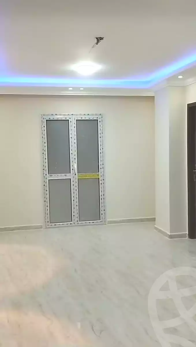 https://aqarmap.com.eg/ar/listing/6770763-for-sale-cairo-helwan-hadayek-helwan-nile-corniche-st