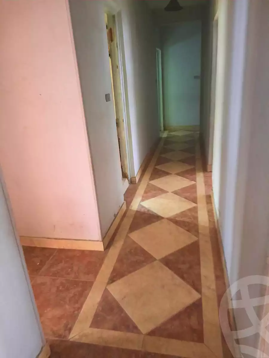 https://aqarmap.com.eg/en/listing/6770957-for-sale-cairo-helwan-hadayek-helwan-nile-corniche-st