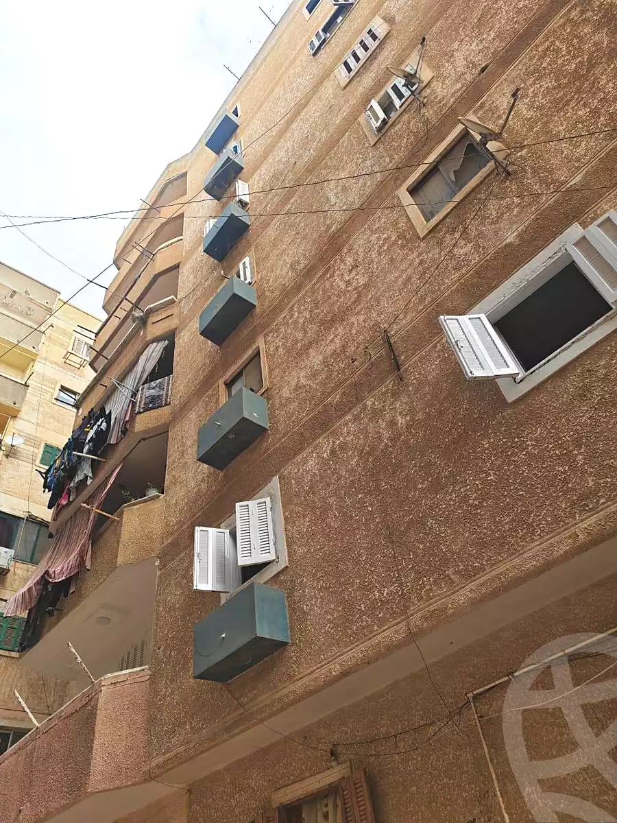 https://aqarmap.com.eg/en/listing/6771296-for-sale-alexandria-l-jmy-el-hanouvel-abd-el-moneam-gaber-st