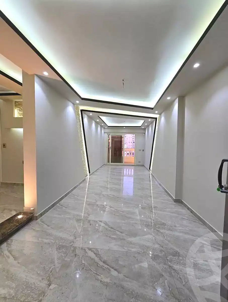 https://aqarmap.com.eg/ar/listing/6771696-for-sale-alexandria-el-asafra-l-sfr-bhry-el-geish-rd