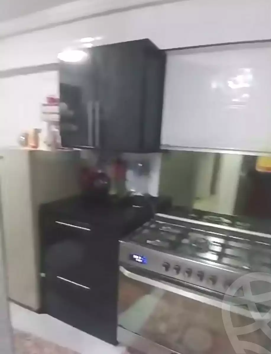 https://aqarmap.com.eg/ar/listing/6772031-for-sale-alexandria-l-jmy-lbytsh-khalil-ballw-st