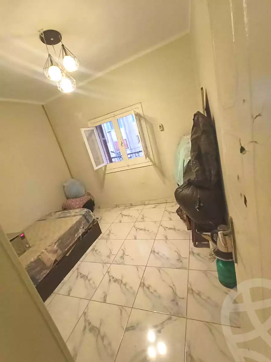 https://aqarmap.com.eg/ar/listing/6772390-for-sale-cairo-helwan-helwan-el-sharkeya-borhan-st