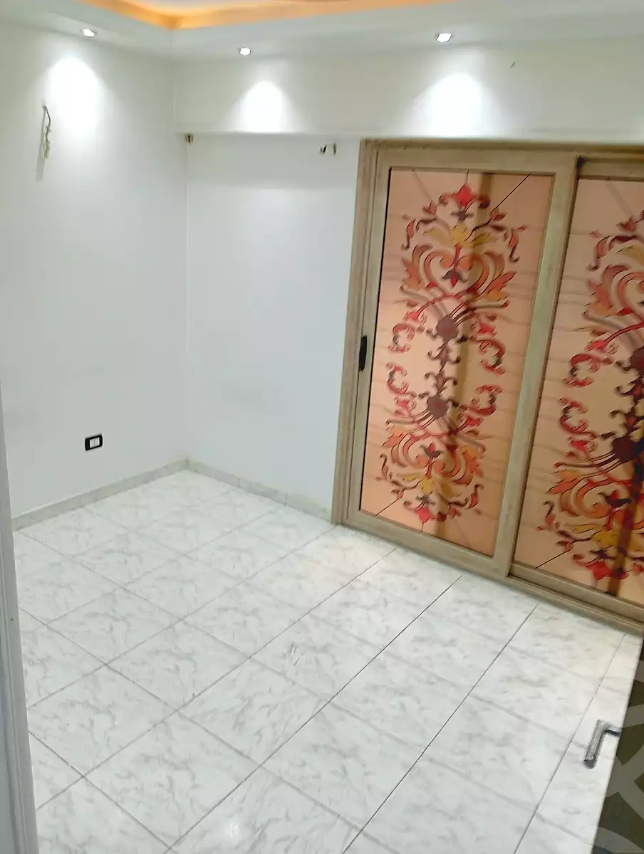 https://aqarmap.com.eg/en/listing/6772466-for-sale-alexandria-sydy-bshr-sydy-bshr-bhry-gamal-abd-el-nasir-st