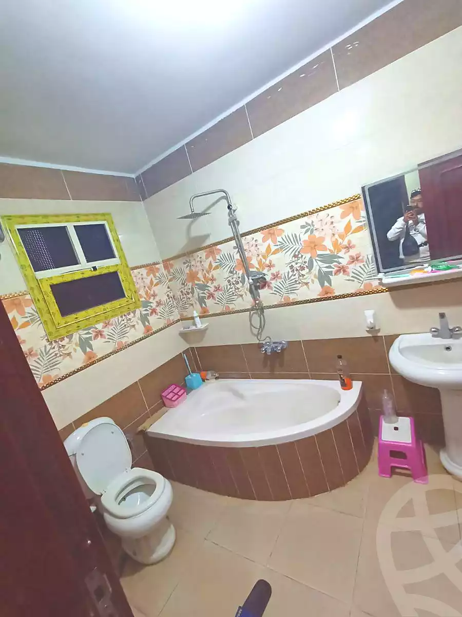 https://aqarmap.com.eg/ar/listing/6772554-for-rent-cairo-helwan-mnshy-yn-hlwn-rael-st