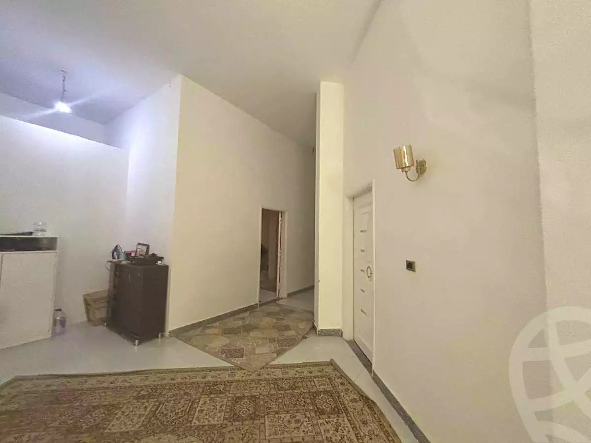 https://aqarmap.com.eg/ar/listing/6772845-for-sale-cairo-el-shorouk-lhy-lthny-grb-neighbourhood-2-b-el-shaheed-nada-khattab-st