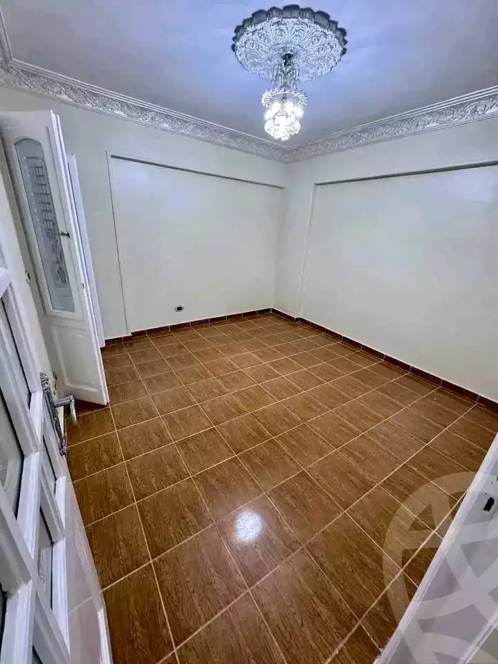 https://aqarmap.com.eg/en/listing/6773010-for-sale-alexandria-el-asafra-l-sfr-bhry