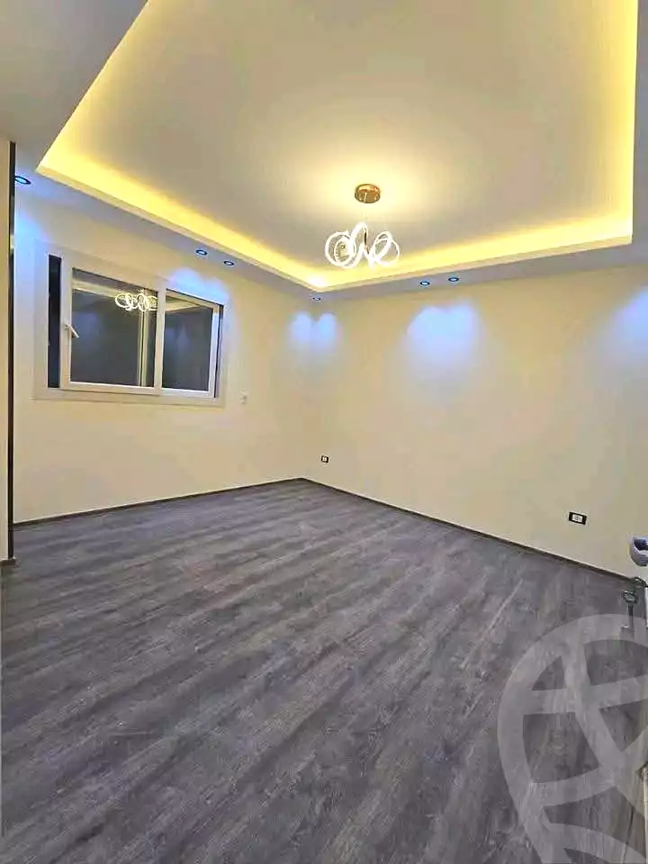 https://aqarmap.com.eg/en/listing/6773194-for-sale-alexandria-el-saraya-el-geish-rd