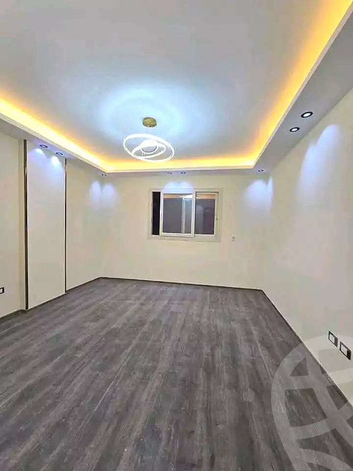 https://aqarmap.com.eg/en/listing/6773194-for-sale-alexandria-el-saraya-el-geish-rd